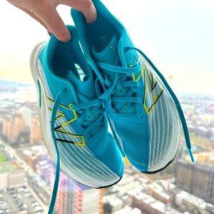 LOCAL PICKUP BROOKLYN - running shoes - New Balance Fuelcell US women’s 7.5